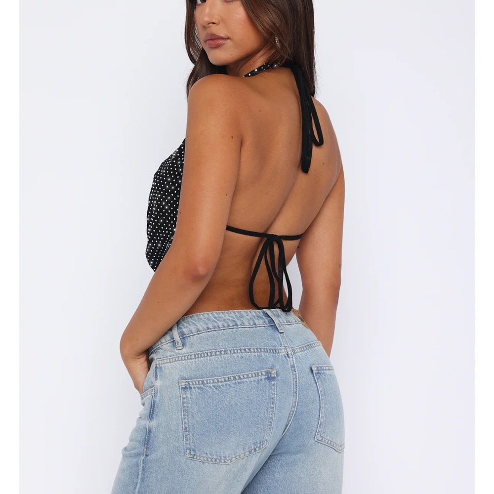 Halter neck top - Picture 2 of 3
